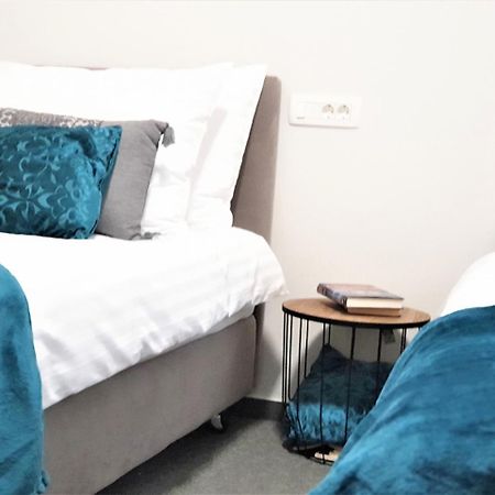 Smart Hostel Slavonski Brod Eksteriør bilde
